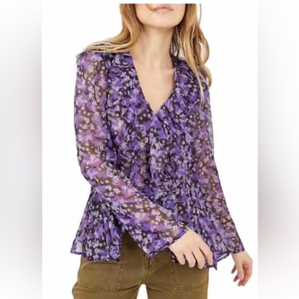 FREE PEOPLE Nina Printed Top in Black Combo size XS Retail $138 NWT